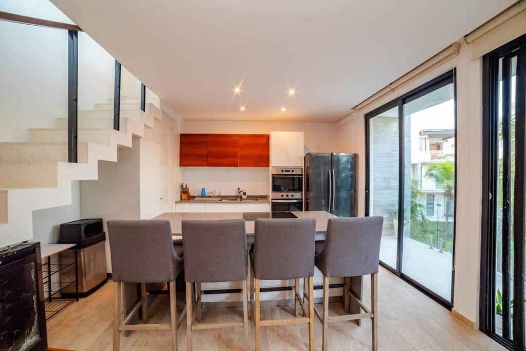 Luxury Penthouse - Panoramic *
